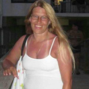 Meet your Posher, Teresa